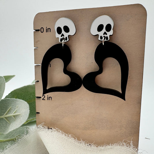 Rebel Heart Skull Dangle Earrings - Embellish My Heart